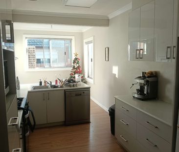 Coburg North - Photo 6