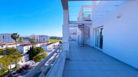 Alquiler de ático en Calle Sor Juana Ines de la Cruz, 4 - Photo 2