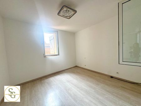 Location Appartement 4 pièces 120m² GAILLAC 81600 - Photo 4