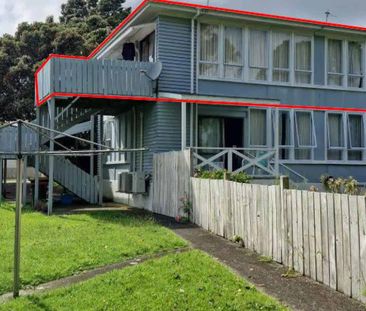 Second Story Duplex Home - Photo 3