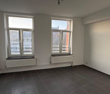 Appartement te huur - Foto 2