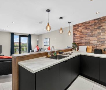 Apt 29 17 Queens Square, Belfast, BT1 3FF - Photo 5