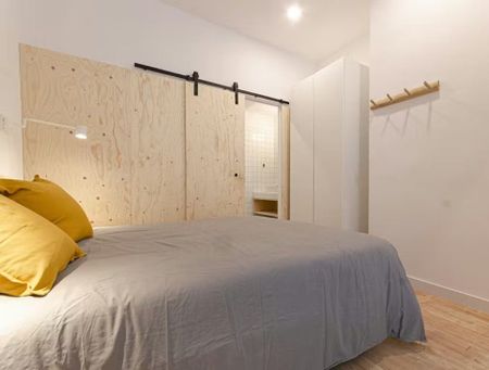 Carrer de les Balears, Barcelona, Catalonia 08023 - Photo 5