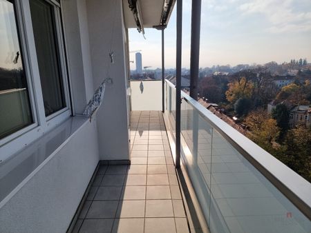 Schöne 3 Zimmerwohnung mit Ausblick auf den Schloßberg zu vermieten - Foto 5