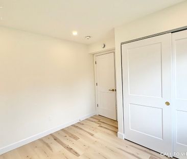 692B Crystal Street, Carson Grove - Carson Meadows, Ottawa, ON - Photo 2