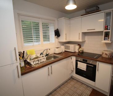 2 bedroom cottage to rent - Photo 6