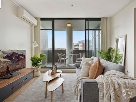 Exclusive, Stylish and Convenient Living - Photo 4