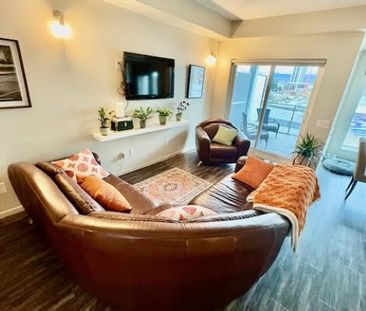 Sole on St. Paul – Great Location - Photo 6