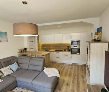 Na prenájom: Moderný 2,5-izbový byt s balkónom – NIVY - Photo 2