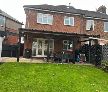 3 Bed Semi-Detached House, Strathmore Avenue, LU1 - Photo 5