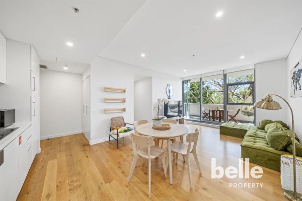 Immaculate 2 Bedroom in Macquarie Park | Resort Style Living | 101 Sqm on title - Photo 1