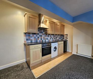 Laurel Grove, Armley - Photo 4