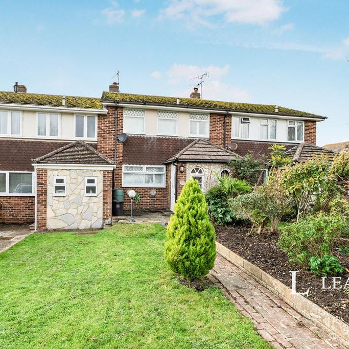 3 bedroom terraced house to rent - Photo 1