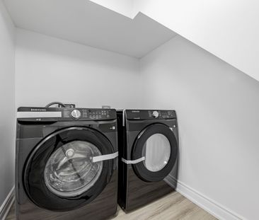 For Lease - 225 Essex- Basement unit Avenue, Richmond Hill, Ontario - Photo 4