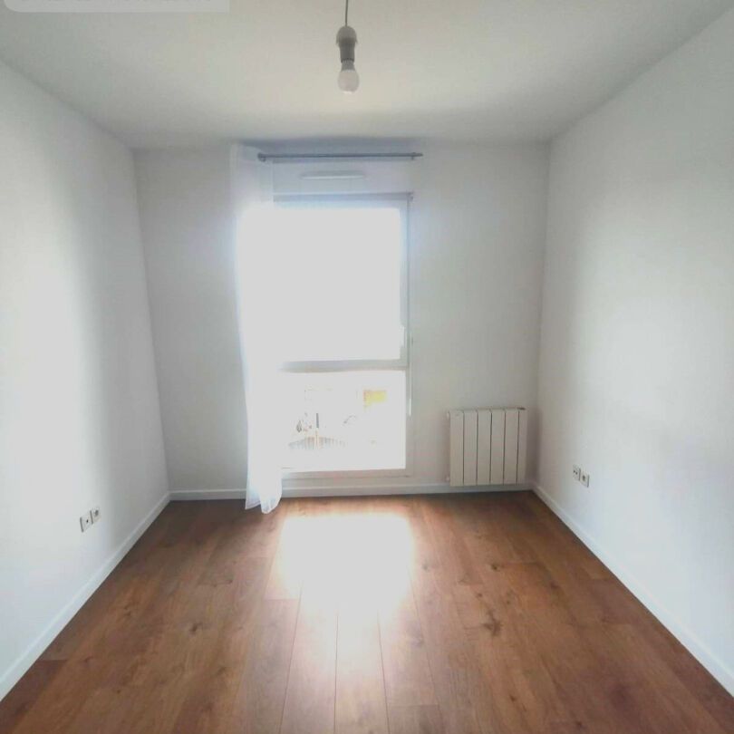 Appartement 3 pièces - Balcon et parking - Photo 1