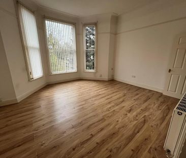 Sandringham Drive, Liverpool, L17 4JN - Photo 2