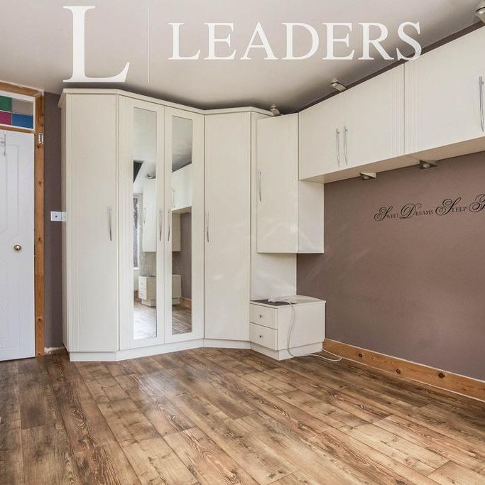 4 bedroom house to rent - Photo 1