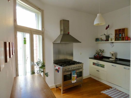 Van de Spiegelstraat 26, Zeeheldenkwartier, 2518ET, Den Haag - Foto 1