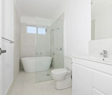 5 Bedroom Home - Photo 4