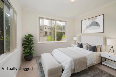 3-BEDROOM COTTAGE WITH STUNNING LAKE AND BUSHLAND VIEWS - Photo 5