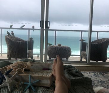 Surfers Paradise - Photo 1