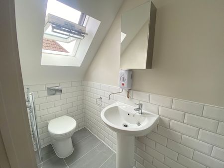 St Johns Road, Bournemouth, Dorset - Photo 5