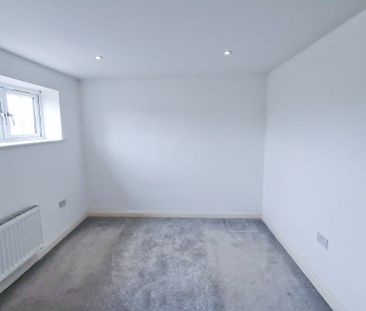 1 Bed Flat, Knighton Lane, LE2 - Photo 2