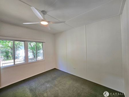 Family-Friendly Home in Prime Mount Gravatt East Location – Mansfield State High School Catchment - Photo 5