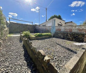 3 bedroom terraced house to rent - Photo 1