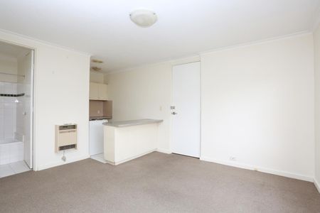 15/79 Alma Road, St Kilda VIC 3182 - Photo 4