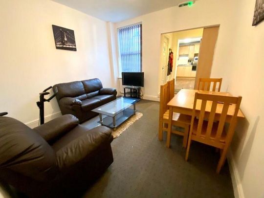 3 bedroom house share to rent - Photo 1