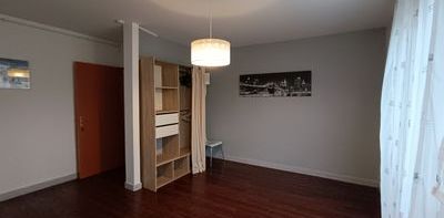 À louer / Appartement F1 / BESANCON BOULOIE - PALAIS DES SPORTS 1 A rue Galilée - Photo 2