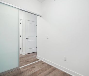 For Lease - 2333 Khalsa Gate Unit# 112, Oakville, Ontario - Photo 1