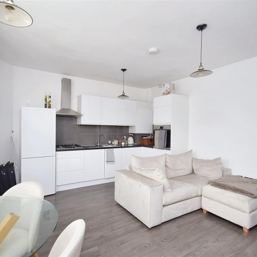 1 bedroom apartment - Photo 1