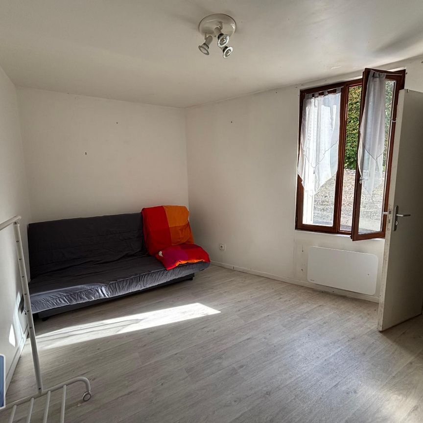 Location Appartement 1 pièce 26m² LE HAVRE 76600 - Photo 1