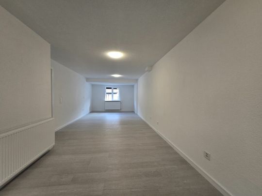 Appartement rénové de 2,5 pièces au 1er étage - Photo 1