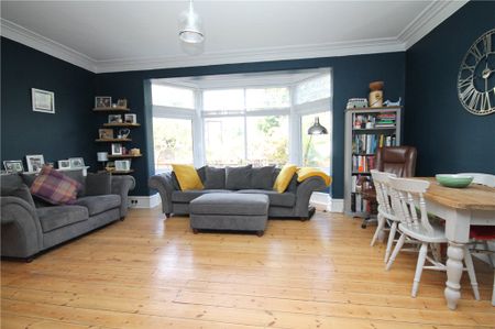 Mitcham Park, Mitcham, CR4 4EG - Photo 4