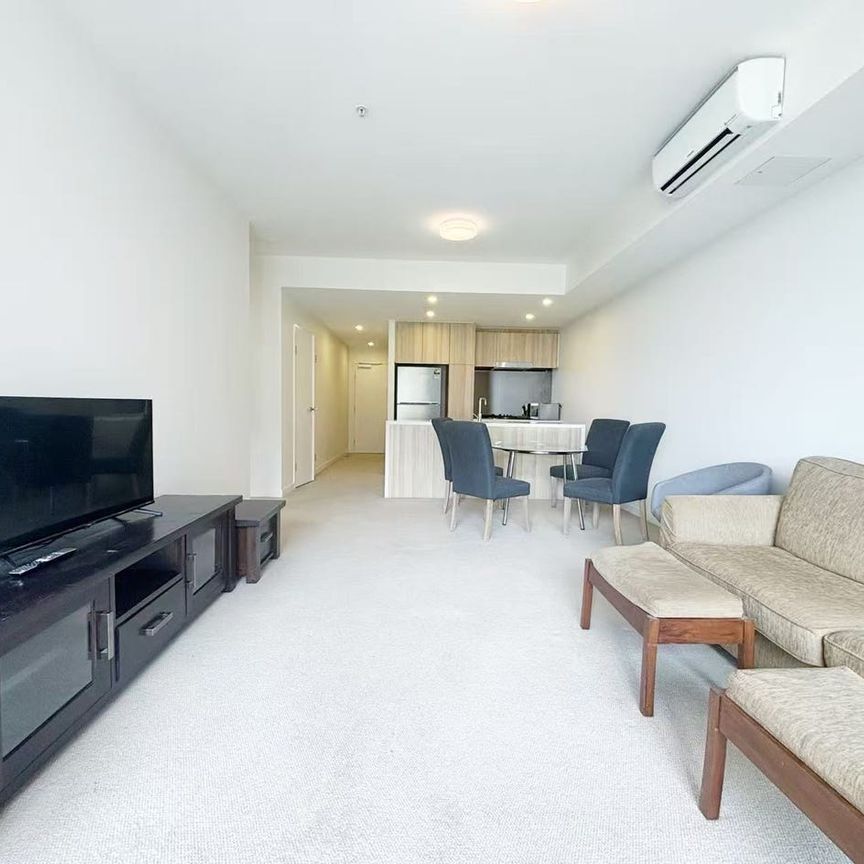 Fully Furnished 2 Bedroom + Study Apartment in Zetland - Photo 1