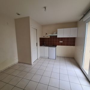 Location Appartement 1 pièce 15m² VILLEBON SUR YVETTE 91140 - Photo 2