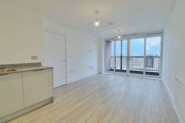 1 bedroom apartment to rent - Photo 1