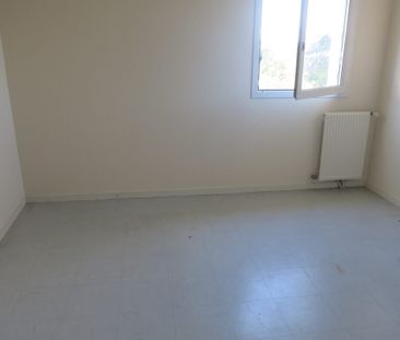 LOCATION APPARTEMENT, T2, POITIERS, Breuil-Mingot-Saint-Eloi - Photo 1