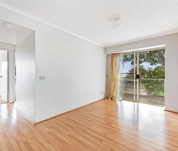 Convenient Waterfront Location - Photo 3