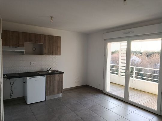 Location Appartement 1 pièce 25m² NOIRMOUTIER EN L ILE 85330 - Photo 1