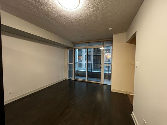 For Lease - 126 Simcoe Street Unit# 407, Toronto, Ontario - Photo 1