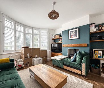 3 bedroom semi-detached house to rent - Photo 4