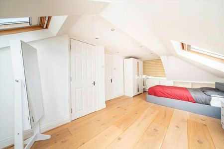 Cromwell Grove, Brook Green, W6 - Photo 4