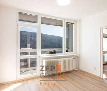 Pronájem bytu 2+1 45 m² - Photo 1