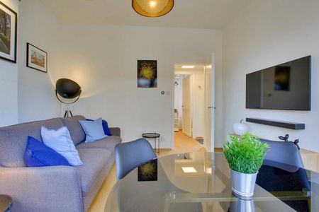 Appartement te huur - foto 3