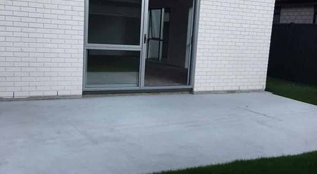 Modern, warm, and welcoming home - Photo 5