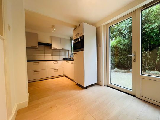 Te huur: Appartement Tollensstraat 113 in Den Haag - Photo 1